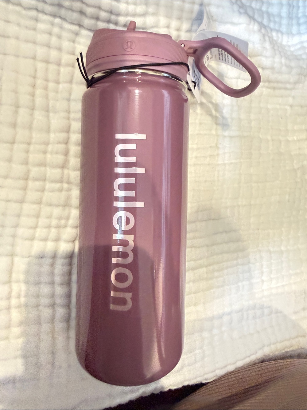 Lululemon Back to Life Sport Bottle 18oz Straw Lid Purple NWT